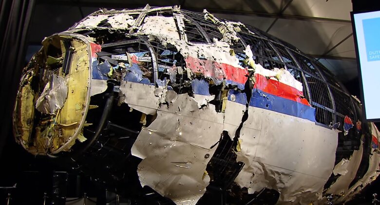 В жалобе РФ в ЕСПЧ на Украину ответственность за катастрофу рейса MH17 на Донбассе возложена на Киев.