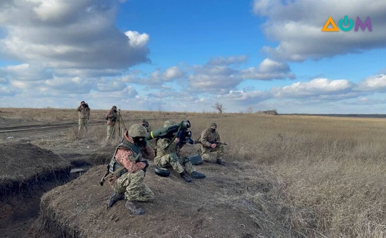 В среду, 22 декабря, в Донецкой области состоялись стрельбы из американских противотанковых ракетных комплексов Javelin.