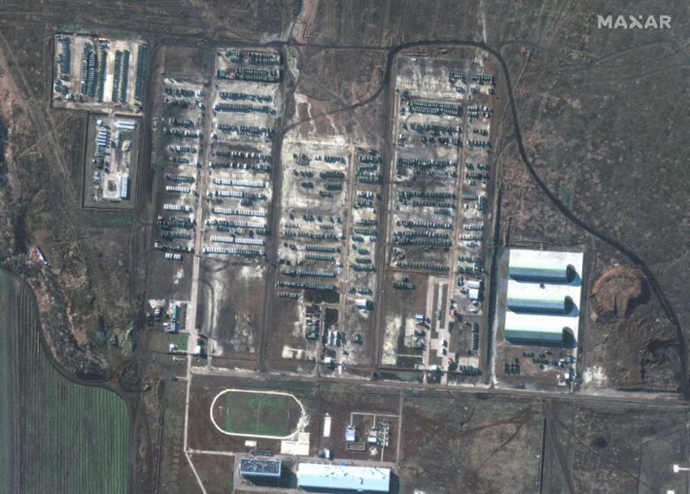 Частная американская компания Maxar Technologies, которая специализируется на разведке, сегодня обнародовала новые спутниковые снимки.