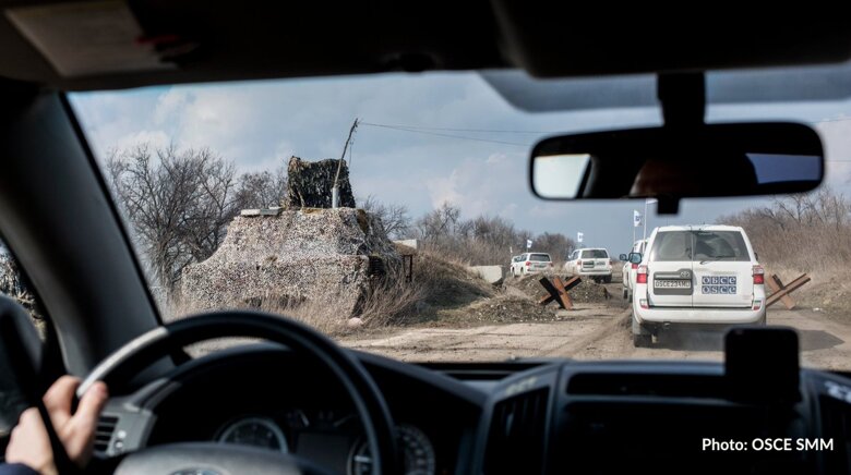 Боевики продолжают препятствовать работе миссии ОБСЕ на Донбассе. Об этом сообщается в заявлении СММ ОБСЕ.