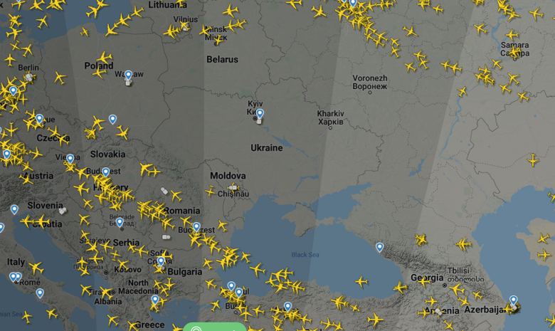 Украина  закрыла воздушное пространство для гражданской авиации. Все рейсы отменены с 24 февраля.