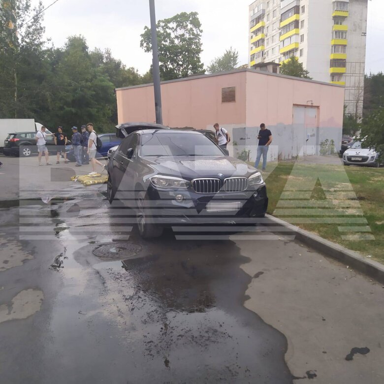 Автомобиль принадлежит ответственному за тем, чтобы в росСМИ не появлялись так называемые неправильные утверждения об армии россии.
