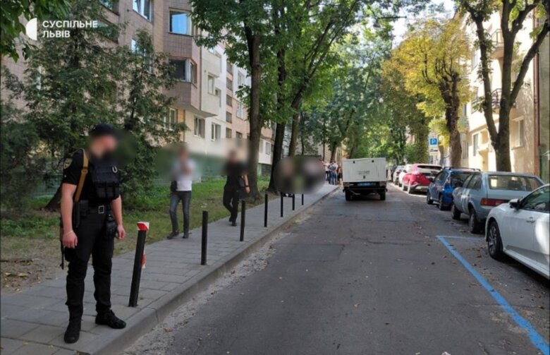 Во Львове в субботу, 30 августа, была объявлена специальная операция Сирена для поиска убийцы политика Андрея Парубия.