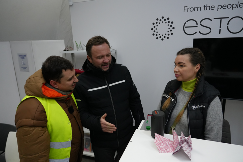 У Деснянському районі Києва відбулося офіційне відкриття кризового центру для цивільного населення.