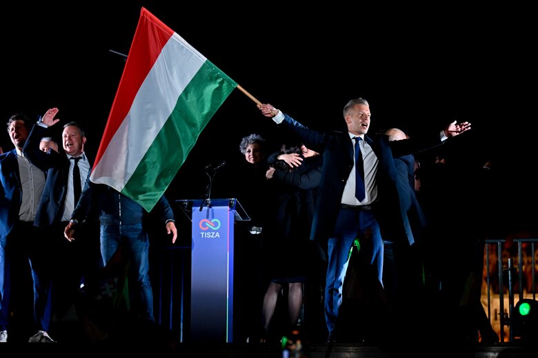 Петер Мадяр переміг Віктора Орбана і партію Фідес, які шістнадцять років керували Угорщиною. Слово і діло розповідає, як йому це вдалося та який головний виклик стоїть перед новим прем'єр-міністром.