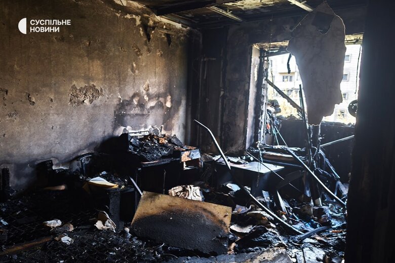 Медіа показали квартиру чоловіка, який влаштував стрілянину в Києві, вбивши шістьох людей і поранивши  ще 14.