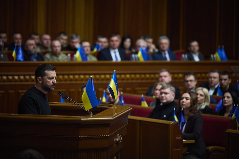 Три роки тому Володимир Зеленський пообіцяв створити в межах національної дискусії Українську доктрину, але у 2026-му про неї нічого не чути. Слово і діло розповідає про забутий план президента з пошуку української національної ідеї.