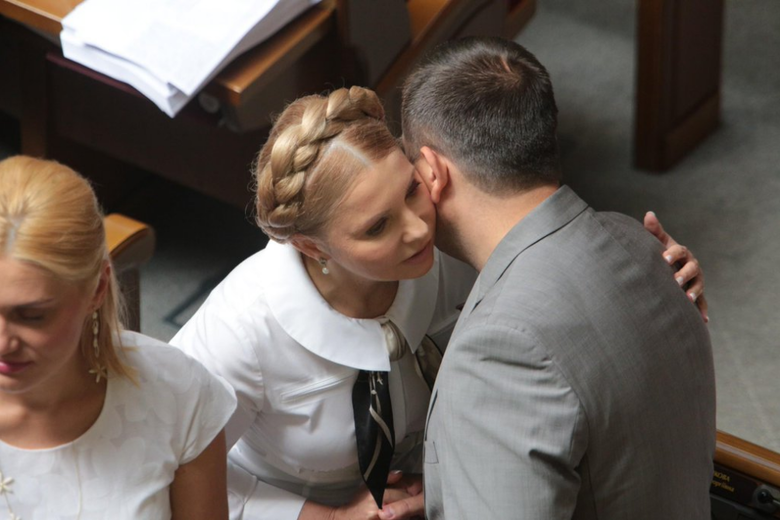 В День поцелуя Слово и Дело собрало самые зрелищные поцелуи украинских и зарубежных политиков.