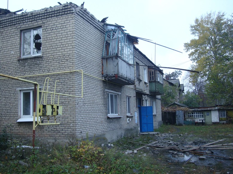 Члены незаконных вооруженных формирований из запрещенной артиллерии калибра 122 миллиметра обстреляли жилые районы Попасной.