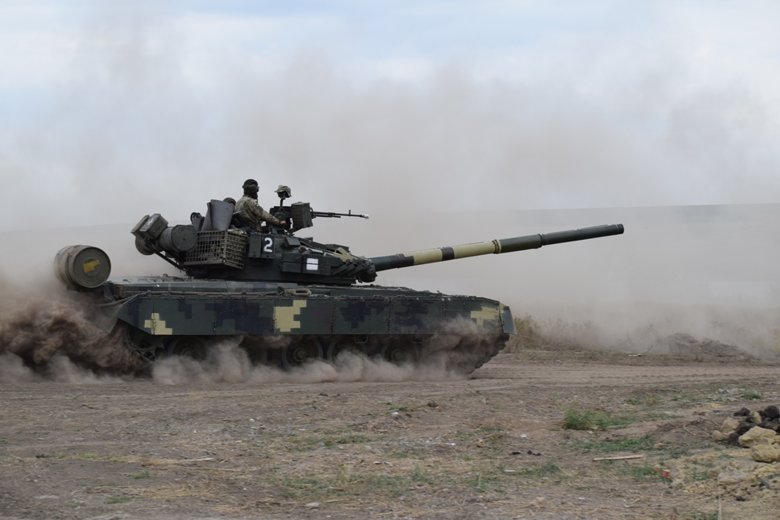 Масштабные тактические учения Вооруженных Сил Украины проходят сейчас в Николаевской области.
