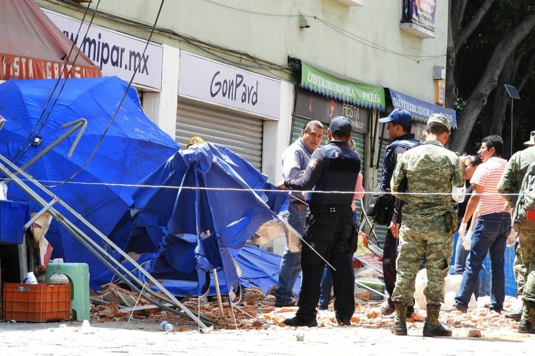 Национальная служба гражданской обороны Мексики объявила режим чрезвычайного положения в 33 муниципалитетах штата Оахака, пострадавших от недавнего сильного землетрясения.