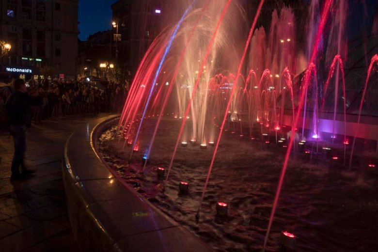 1 травня в Києві почнуть роботу фонтани, розташовані в центральній частині міста Києва та в акваторії Русанівського каналу.
