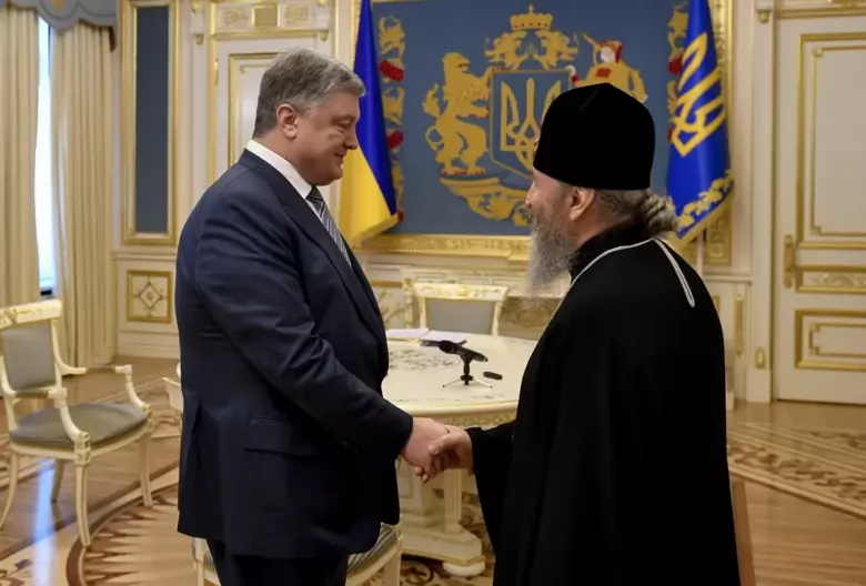 Президент Украины и предстоятель УПЦ (МП) обменялись мнениями по поводу активизации межконфессионального диалога в Украине.