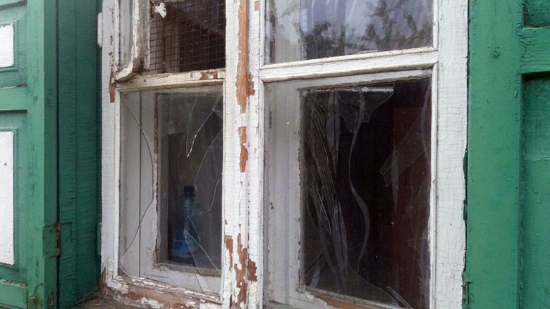 Боевики «ДНР» во вторник вечером 8 мая обстреляли поселок Мироновский Бахмутского района Донецкой области.