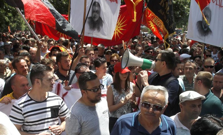 У македонській столиці пройшли акції протесту проти підписаної угоди про перейменування країни.
