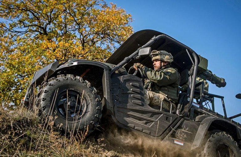 UTV вездеходы для перевозки боевых модулей Стугна получили на вооружение бойцы 93 бригады Холодный Яр Вооруженных сил Украины.