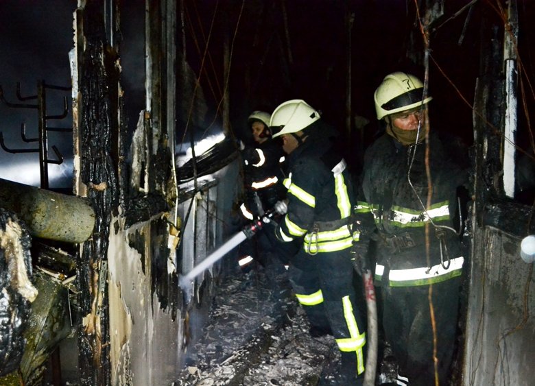 Пожар на заводе в Одесской области ликвидировали. Возгорание было в цеху по производству маргарина. Никто из сотрудников не пострадал.