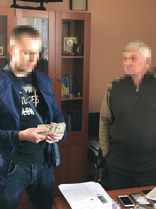 Антикорупційні правоохоронні органи спільно зі спецслужбою викрили на хабарі ще одного одеського суддю.