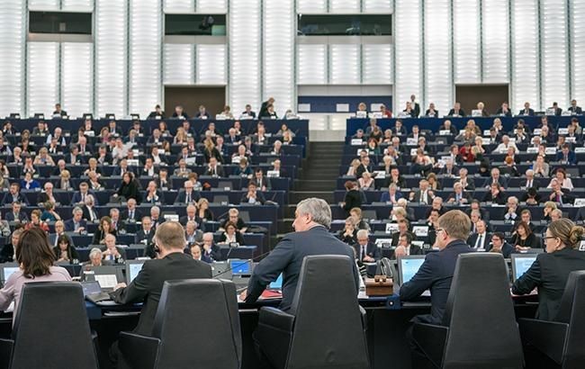Європарламент затвердив склад делегації парламентського комітету асоціації з Україною. Туди увійшли 16 євродепутатів.