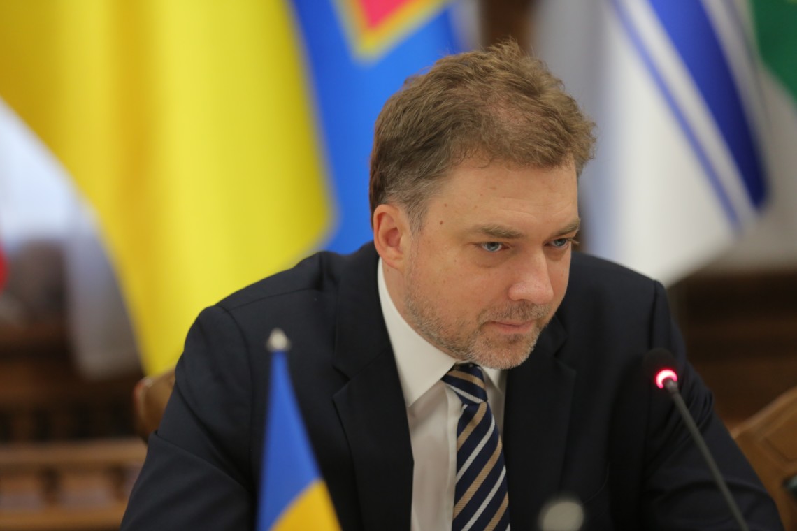 Україна домовляється про три нові точки для розведення військ на Донбасі, повідомив міністр оборони Андрій Загороднюк.