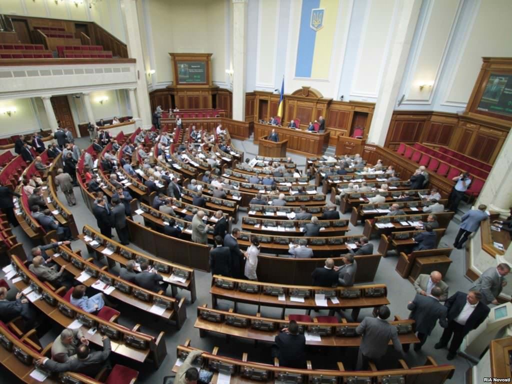 Грошову заставу на місцевих виборах в Україні Рада планує зменшити в дев'ять разів. Відповідний законопроект ухвалений за основу.