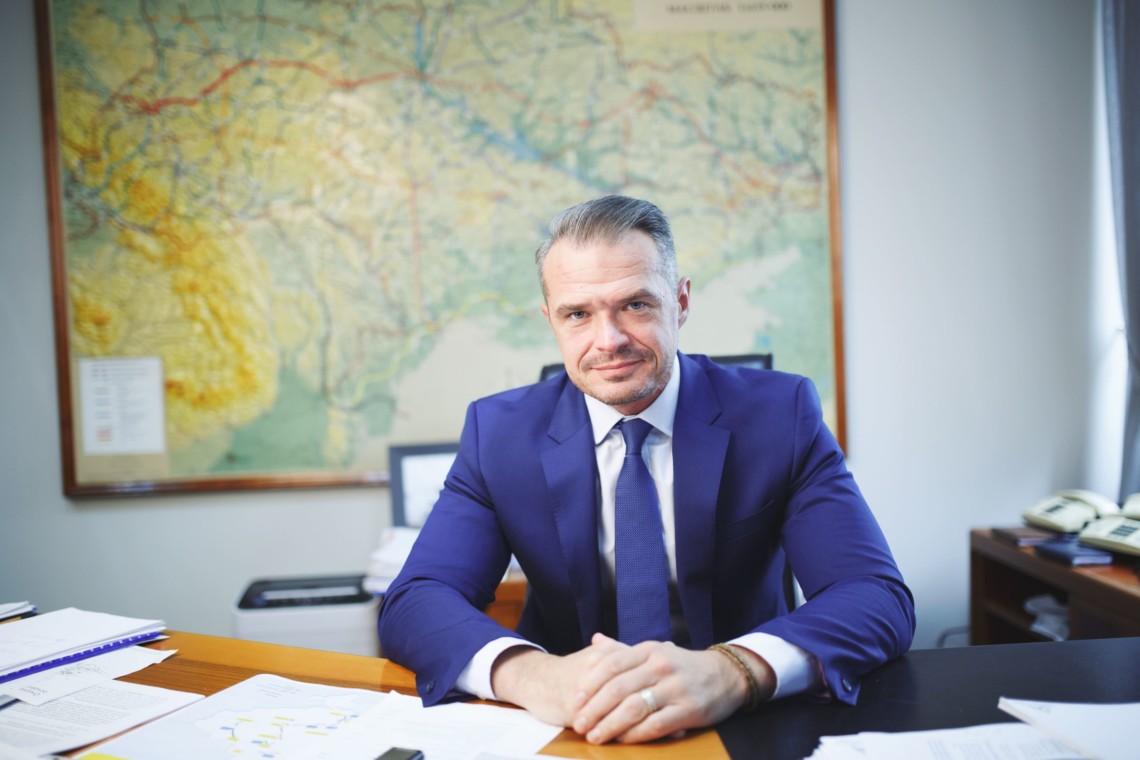 У Національному бюро повідомили про причетність до затримання колишнього керівника української служби автомобільних доріг у Польщі.