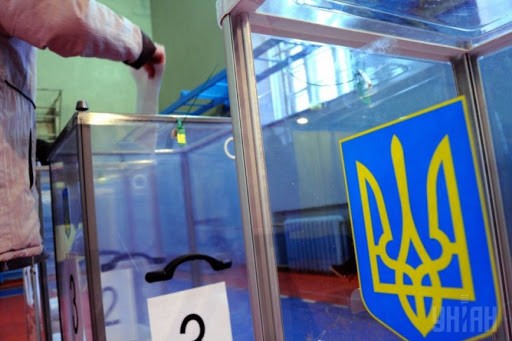 В субботу, 24 октября, в Украине  наступил день тишины перед выборами, которые пройдут 25 октября. Любая предвыборная агитация запрещена.