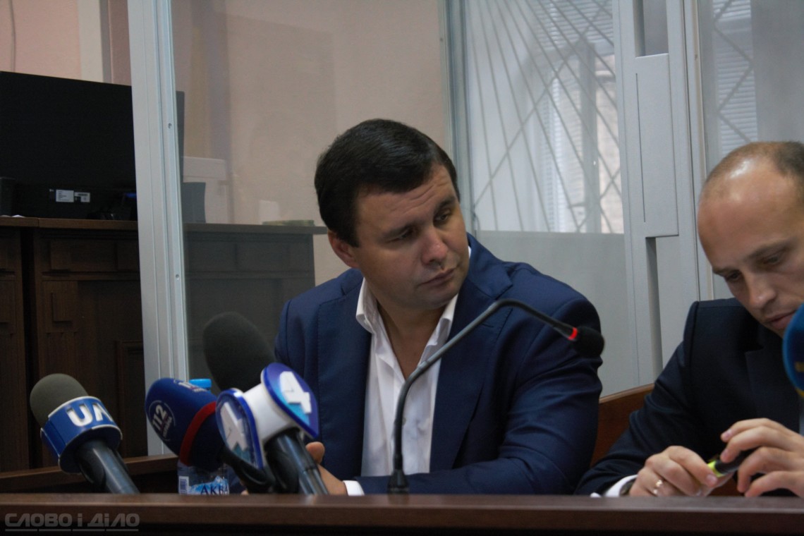 Апелляционная палата частично удовлетворила жалобу защитника бывшего члена украинского парламента на продление ему ареста.