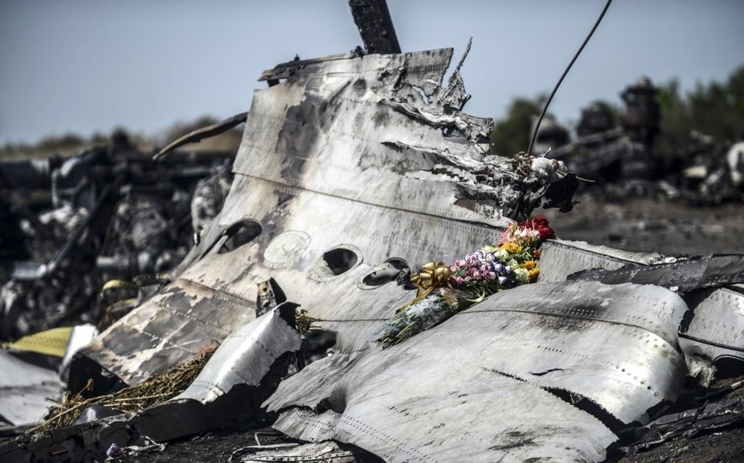 Окружной суд Гааги отклонил просьбу адвокатов защиты предоставить им дополнительное время для расследования альтернативных версий причин авиакатастрофы малазийского Boeing рейса MH17 над Донбассом.