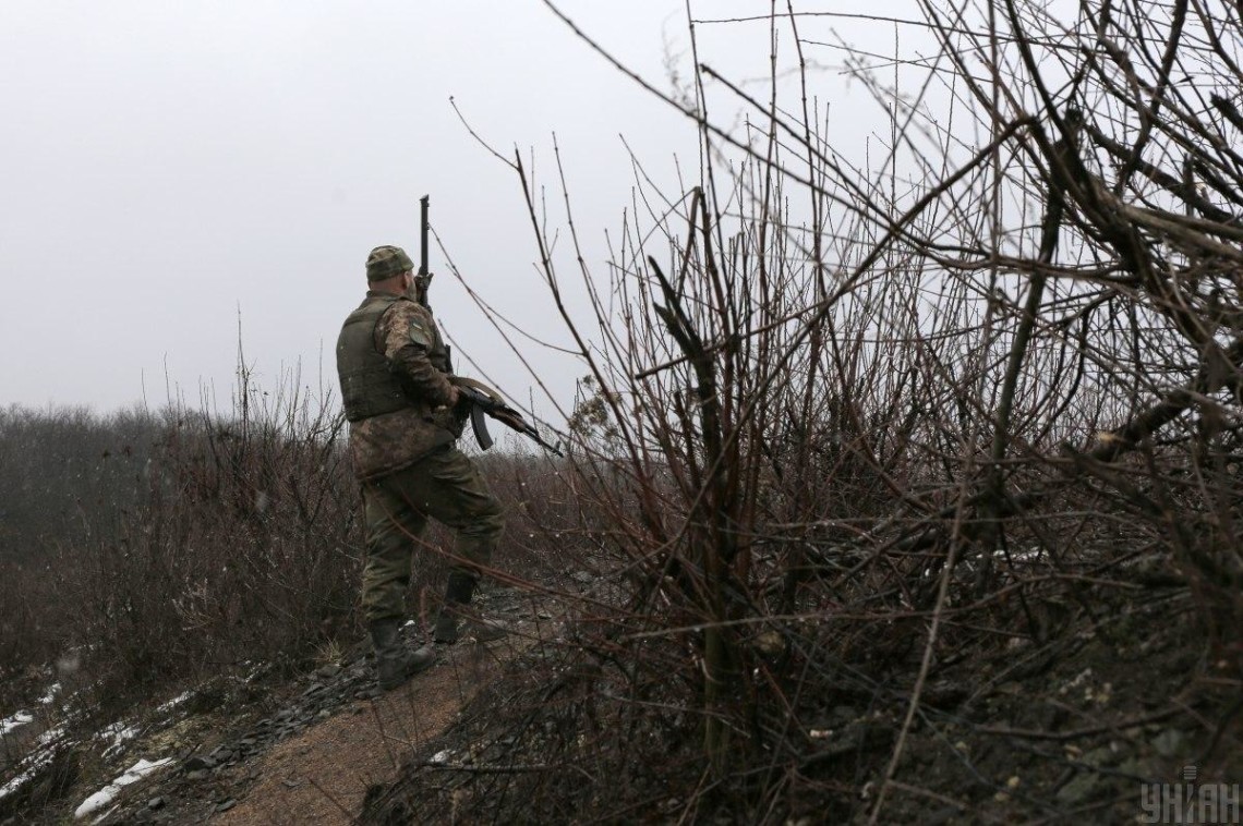 Безпілотник ОБСЄ зафіксував 11 танків, розміщених із порушенням ліній відведення у тимчасово окупованих районах Донецької області.