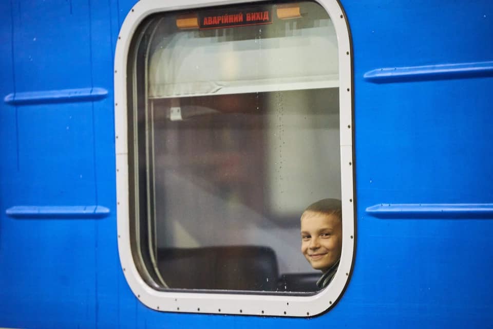 За підсумками 2020 року Укрзалізниця перевезла у пасажирських поїздах далекого сполучення понад 16 млн пасажирів, найбільш популярним став маршрут Київ – Харків (712,7 тис. пасажирів).