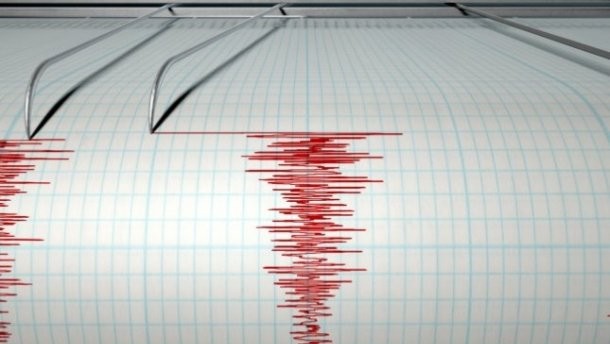 В Эгейском море возле греческого острова Лесбос произошло землетрясение магнитудой 4,8, после чего последовала серия афтершоков