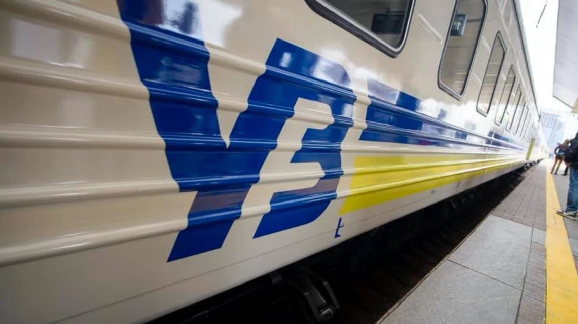 Укрзалізниця планує запуск Wi-Fi у потягах. 