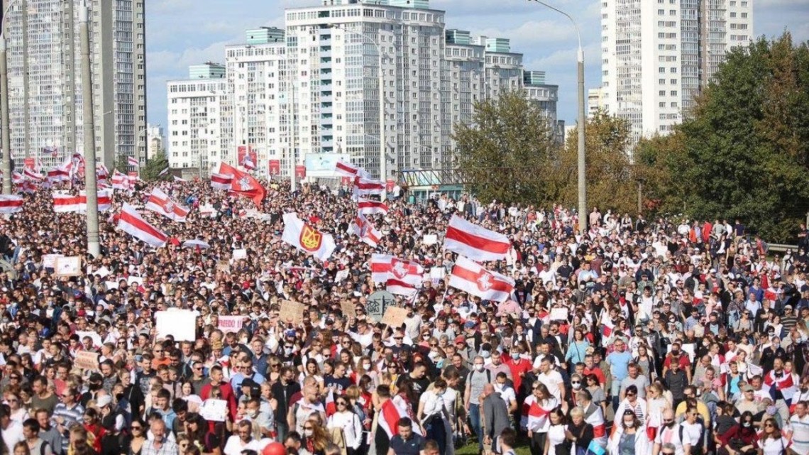 Теперь в Беларуси за участие в акциях протеста можно получить очень большой штраф, а также оказаться под арестом на довольно длительное время