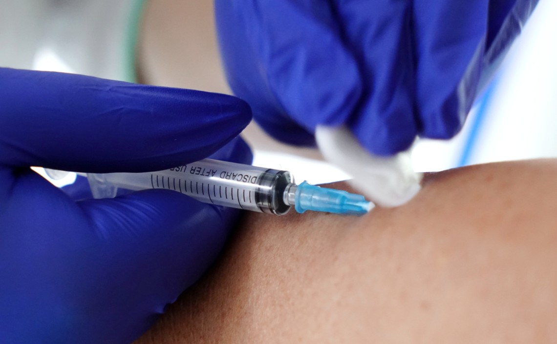 Вакцинація населення Молдови від коронавірусу стартує у вівторок, 2 березня. Першими отримають щеплення медики.