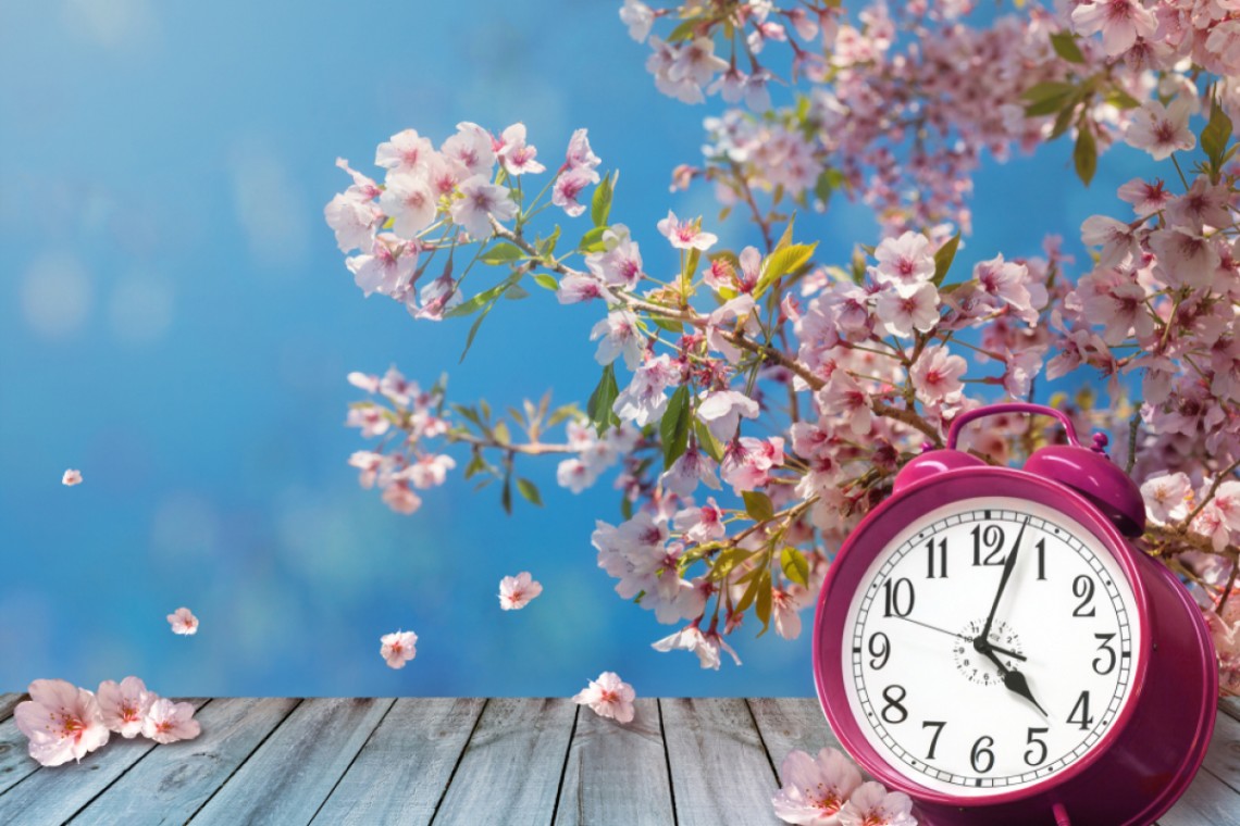 Рада на засіданні 3 березня ухвалила у першому читанні проєкт закону про обчислення часу в Україні, який скасовує переведення годинників.