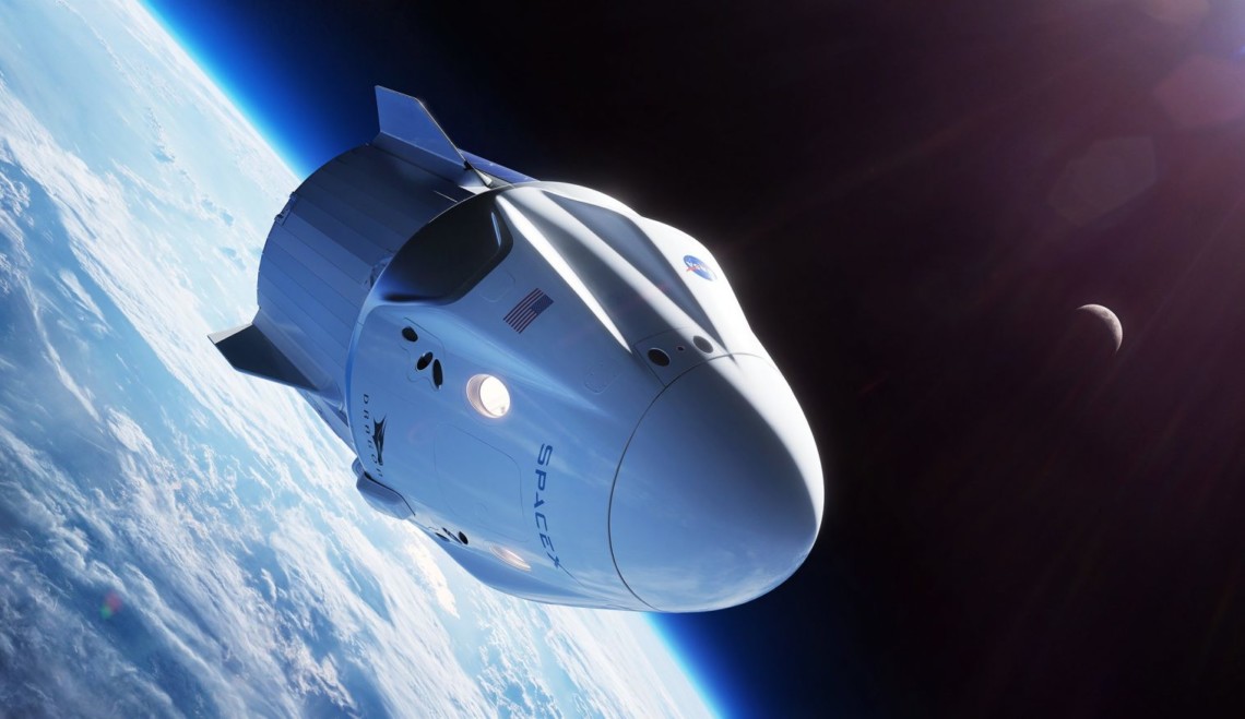 Космічний корабель Crew Dragon компанії SpaceX з екіпажем з чотирьох астронавтів повернувся на Землю. Корабель приводнився в Атлантичний океан.