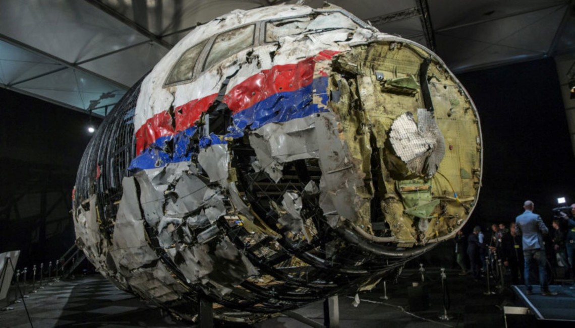 Кабинет министров Нидерландов подает в Европейский суд по правам человека иск против России за ее роль в крушении рейса MH17.