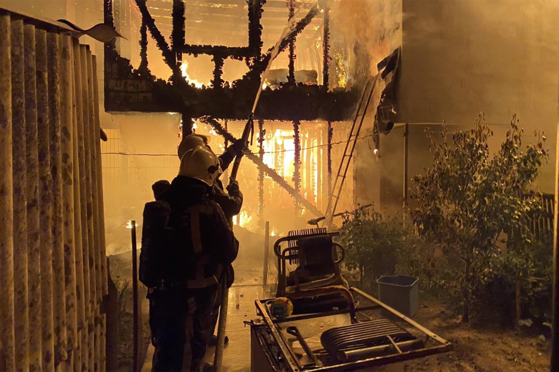 В городе Сквира Киевской области горел жилой дом. Во время пожара погиб мальчик 2008 года рождения.