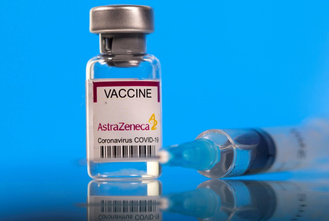 Что известно о вакцине AstraZeneca – возможные побочные эффекты, есть ли связь между вакцинацией и тромбозом, уровень эффективности.