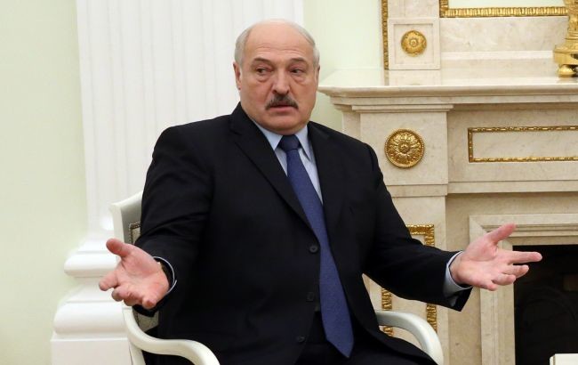 Александра Лукашенко лишили звания почетного доктора Киевского национального университета имени Тараса Шевченко.