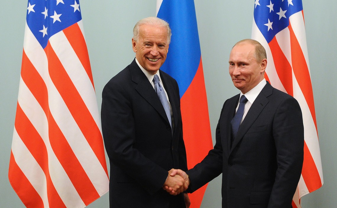Встреча президента США Джо Байдена с президентом РФ Владимиром Путиным состоится на вилле XVIII века с видом на Женевское озеро. Саммит запланирован на 16 июня.