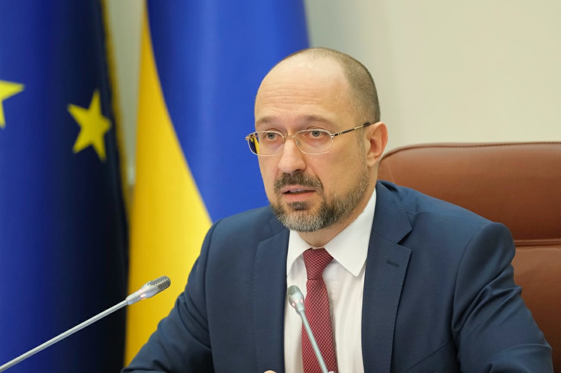 Премьер-министр рассказал, когда Украина сможет перейти в режим без бумаг и увеличить количество электронных услуг.