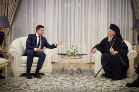 Президент Украины Владимир Зеленский встретился с Его Всесвятейшеством Вселенским Патриархом Варфоломеем, который прибыл с визитом в Украину.