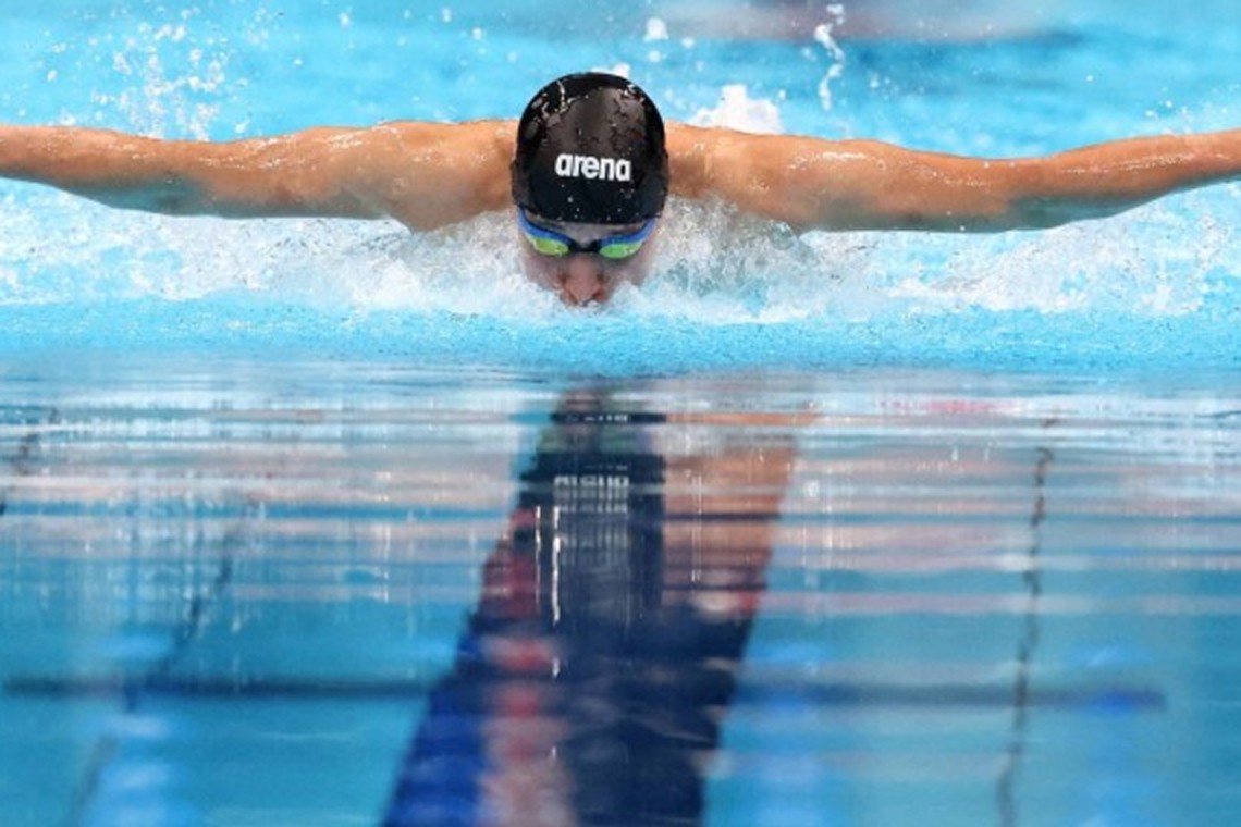 Украинский пловец Максим Крипак завоевал вторую золотую медаль Паралимпиады и установил новый мировой рекорд.
