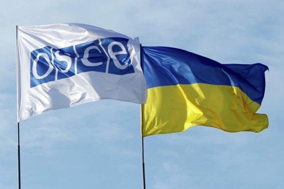 Решение России об отказе продлевать разрешение на работу наблюдателей ОБСЕ на Донбассе нарушает один из пунктов Минского протокола.