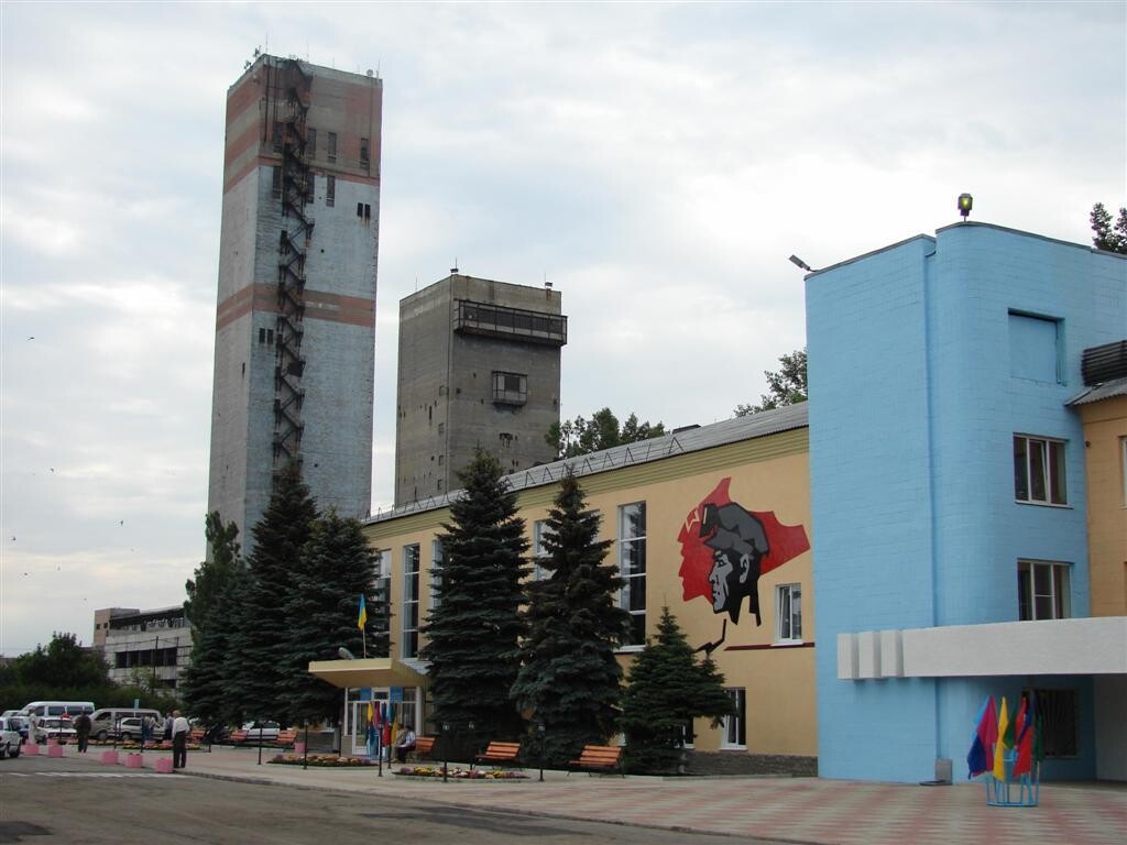 В результате аварии на шахте Красный партизан на неподконтрольной территории Луганской области погибли девять горняков, а пострадали 19.