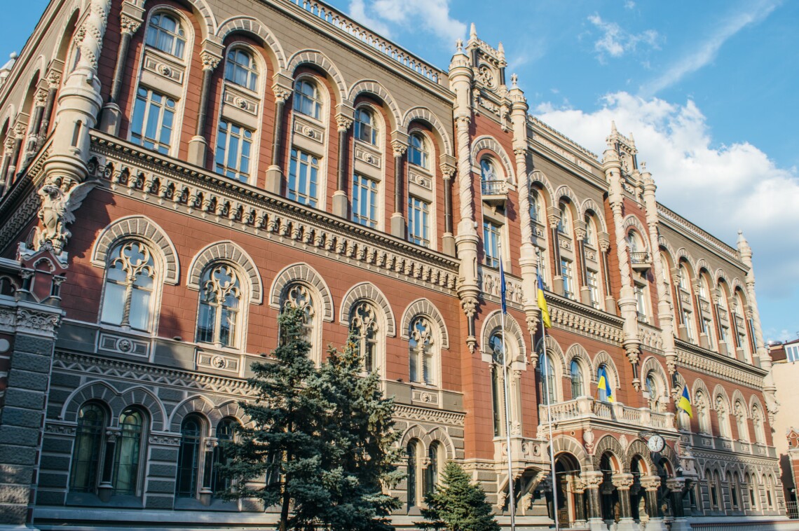 Полученные лицензии позволят компаниям на законном основании оказывать услуги по взысканию долгов с украинцев
