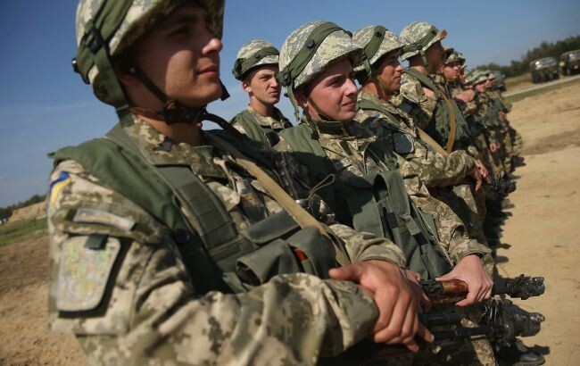 Тренировки состоялись недалеко от административной границы с временно оккупированной территорией АР Крым, сообщает Командование Объединенных сил ВСУ.
