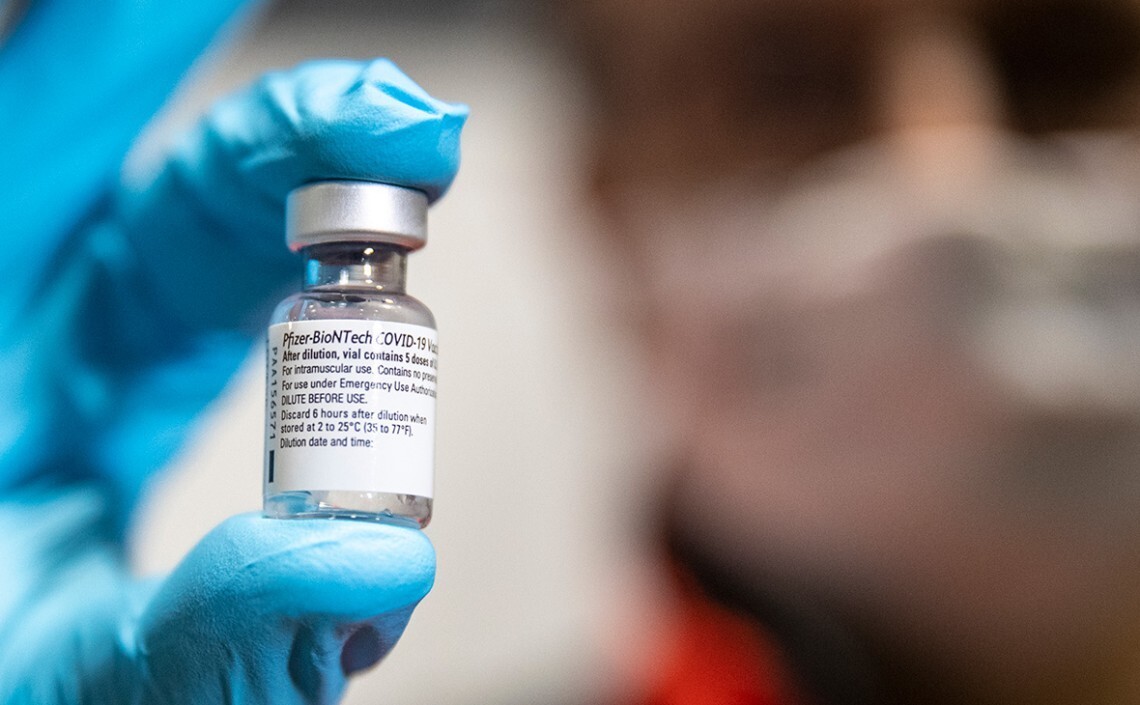 Власти Львова решили открыть два дополнительных центра вакцинации, которые заработают уже в эти выходные.